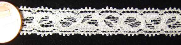 L013, Antique style Ivory EMBROIDERED stretch LACE Trim - 4ft - Click Image to Close