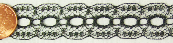 L017, Black EMBROIDERED LACE Trim - 4ft