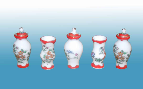 Collectible Porcelain 3 Lidded Jar and 2 Vase set - EP 05037