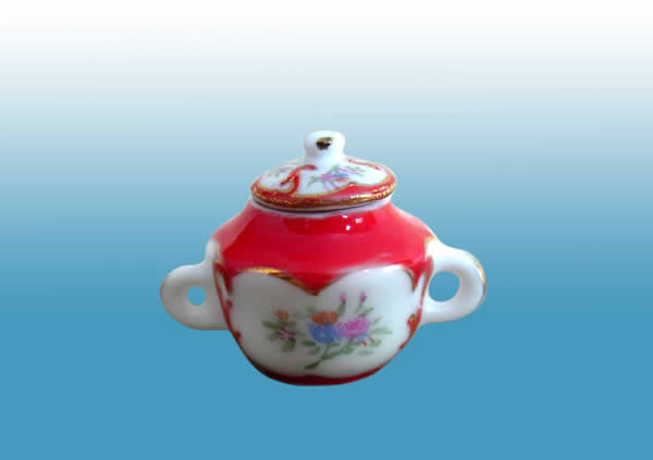 Collectible handmade Red COOKIE JAR - EP 05039